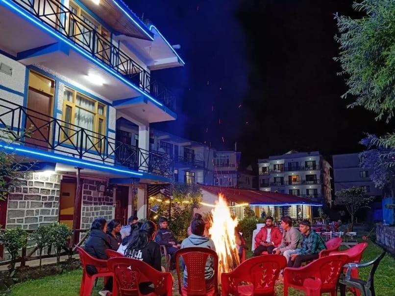 Hotel Seraj International 马拉里 外观 照片